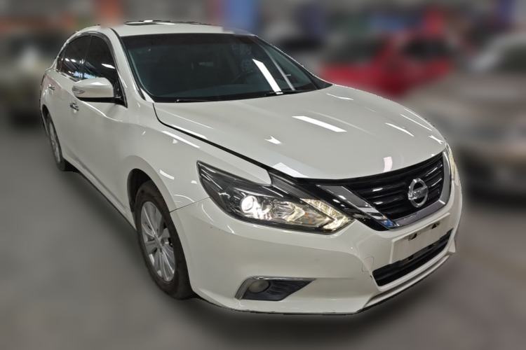 Used Nissan Teana 2016 Revised Version 2.0L XL Comfort Edition Front Right 45 Deg