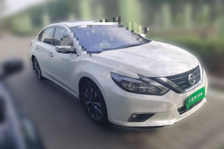 Used Nissan Teana 2016 Revised Version 2.0L XL Comfort Edition Front Right 45 Deg