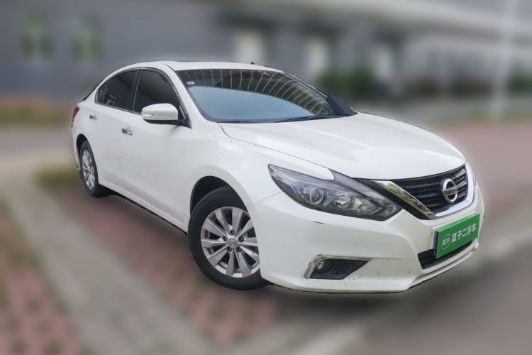 Used Nissan Teana 2016 Revised Version 2.0L XL Comfort Edition Front Right 45 Deg