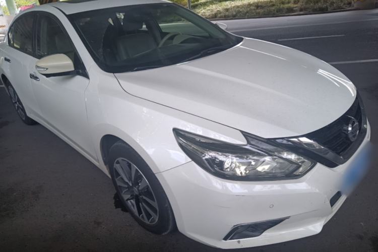 Used Nissan Teana 2016 2.5L XL-UpperNAVI Tech Prestige Edition Front Right 45 Deg