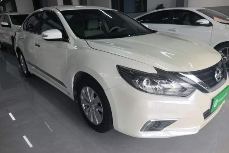 Used Nissan Teana 2016 Revised Version 2.0L XL Comfort Edition Front Right 45 Deg