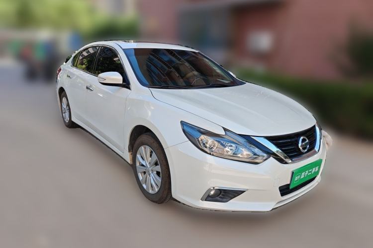 Used Nissan Teana 2016 Revised Version 2.0L XL Comfort Edition Front Right 45 Deg