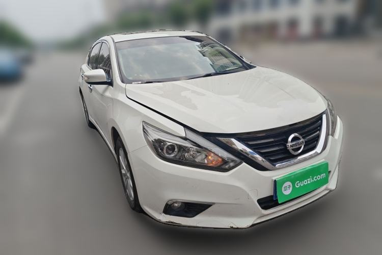 Used Nissan Teana 2016 Revised Version 2.0L XL Comfort Edition Front Right 45 Deg
