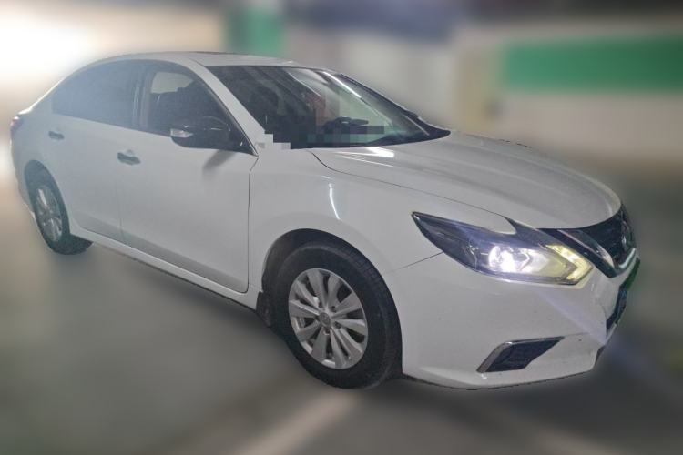 Used Nissan Teana 2016 Revised Version 2.0L XL Comfort Edition Front Right 45 Deg