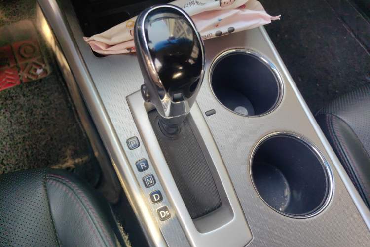 Used Nissan Teana 2016 Revised Version 2.0L XL Comfort Edition Gear Lever