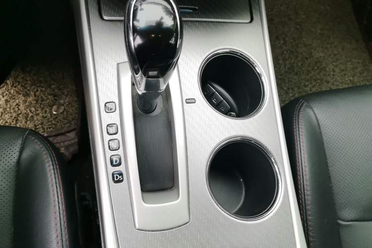 Used Nissan Teana 2016 2.5L XL-Upper Smart Enjoyment Version Gear Lever