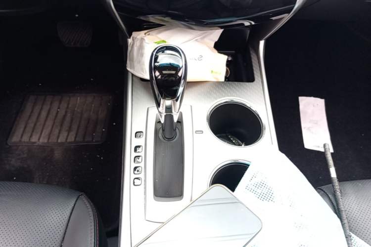 Used Nissan Teana 2016 2.5L XL Comfort Edition Gear Lever