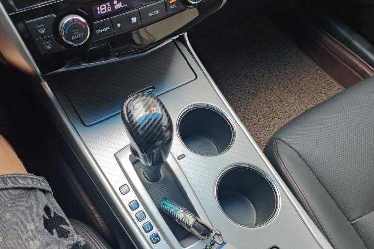 Used Nissan Teana 2016 2.0L XL Comfort Edition Gear Lever