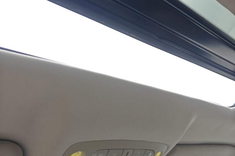 Used Nissan Teana 2016 Revised Version 2.0L XL Comfort Edition Headliner
