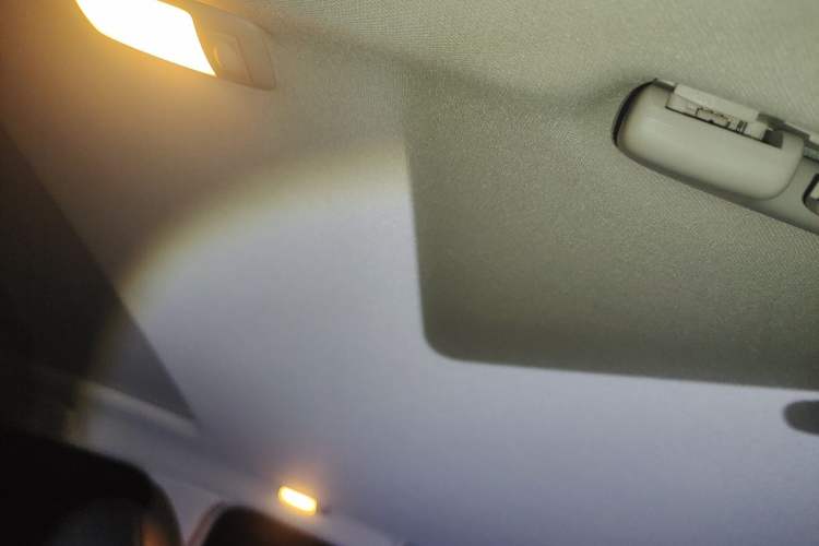 Used Nissan Teana 2016 2.0L XL Comfort Edition Headliner