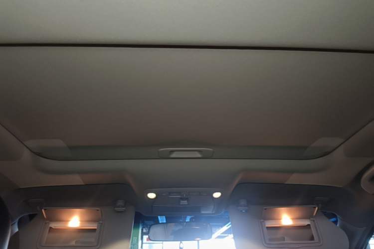 Used Nissan Teana 2016 2.0L XL Comfort Edition Headliner