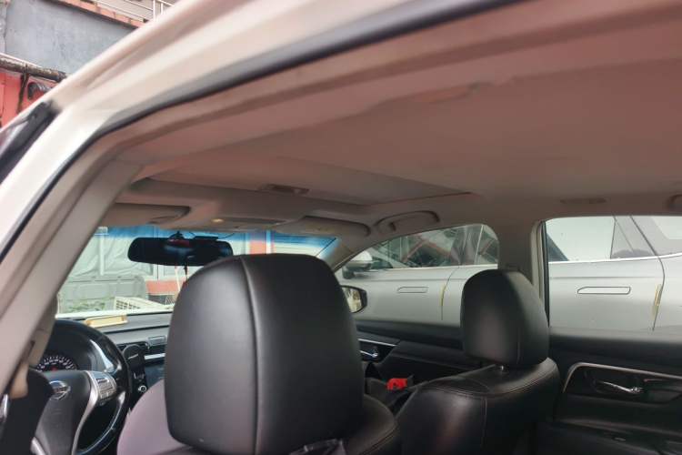 Used Nissan Teana 2016 2.0L XL Comfort Edition Headliner