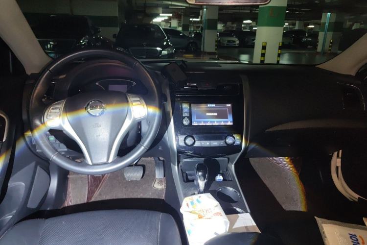 Used Nissan Teana 2016 Revised Version 2.0L XL Comfort Edition Headliner