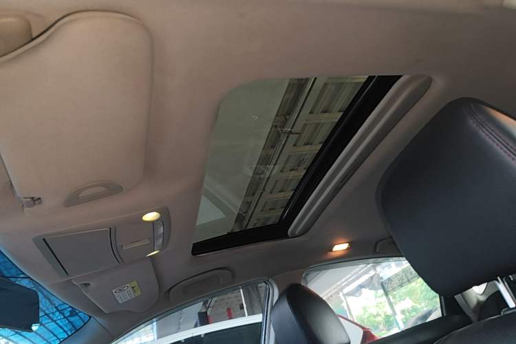 Used Nissan Teana 2016 Revised Version 2.0L XL Comfort Edition Headliner
