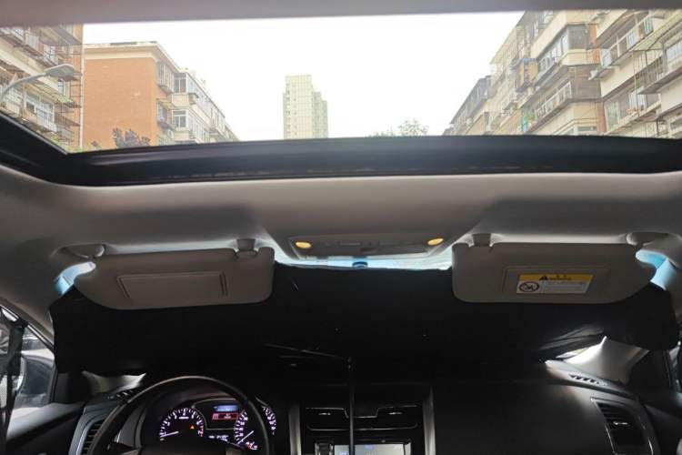 Used Nissan Teana 2016 2.0L XL Comfort Edition Headliner