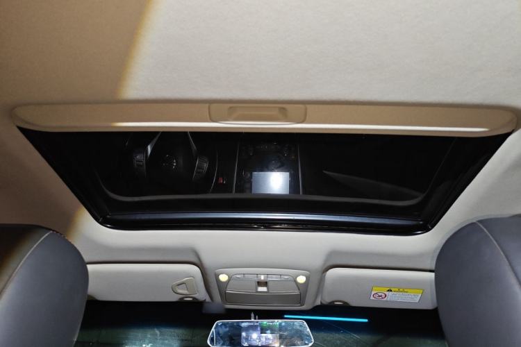 Used Nissan Teana 2016 Revised Version 2.0L XL Comfort Edition Headliner