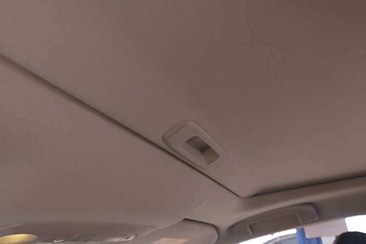 Used Nissan Teana 2016 Revised Version 2.0L XL Comfort Edition Headliner