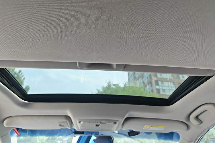 Used Nissan Teana 2016 Revised Version 2.0L XL Comfort Edition Headliner