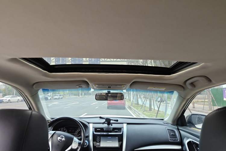 Used Nissan Teana 2016 Revised Version 2.0L XL Comfort Edition Headliner