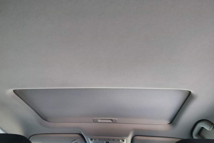 Used Nissan Teana 2016 2.0L XL Comfort Edition Headliner