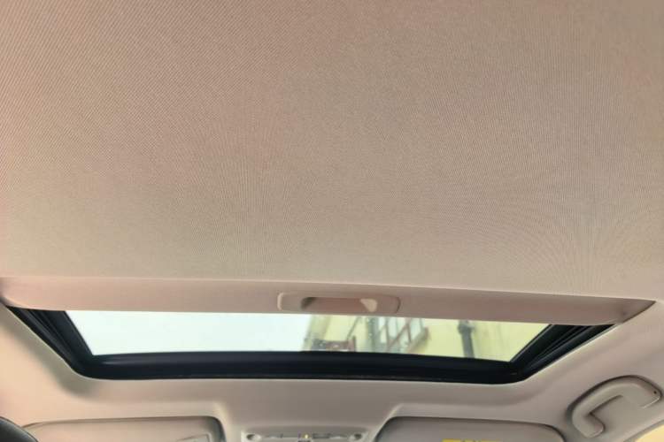 Used Nissan Teana 2016 2.0L XL Comfort Edition Headliner