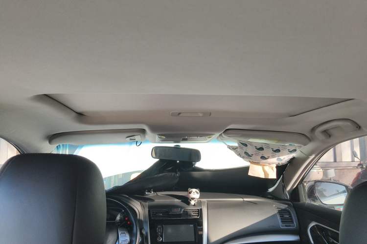 Used Nissan Teana 2016 Revised Version 2.0L XL Comfort Edition Headliner
