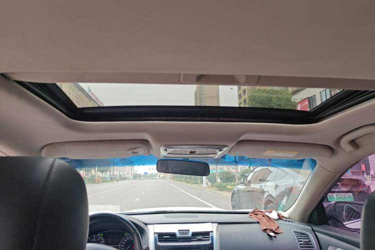 Used Nissan Teana 2016 Revised Version 2.0L XL Comfort Edition Headliner