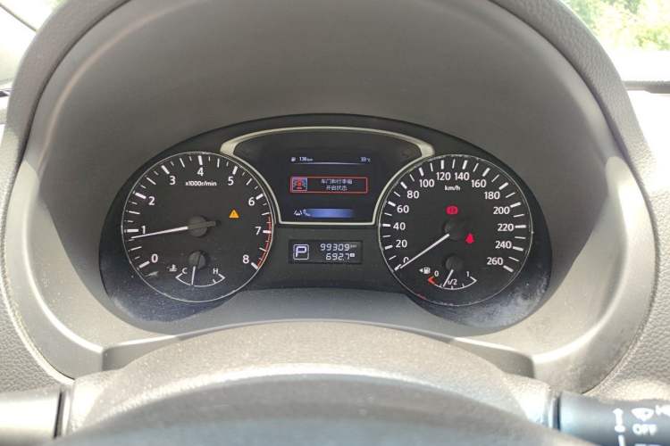 Used Nissan Teana 2016 2.0L XL-Upper Smart Edition Instrument Cluster