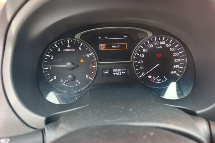 Used Nissan Teana 2016 Revised Version 2.0L XL Comfort Edition Instrument Cluster