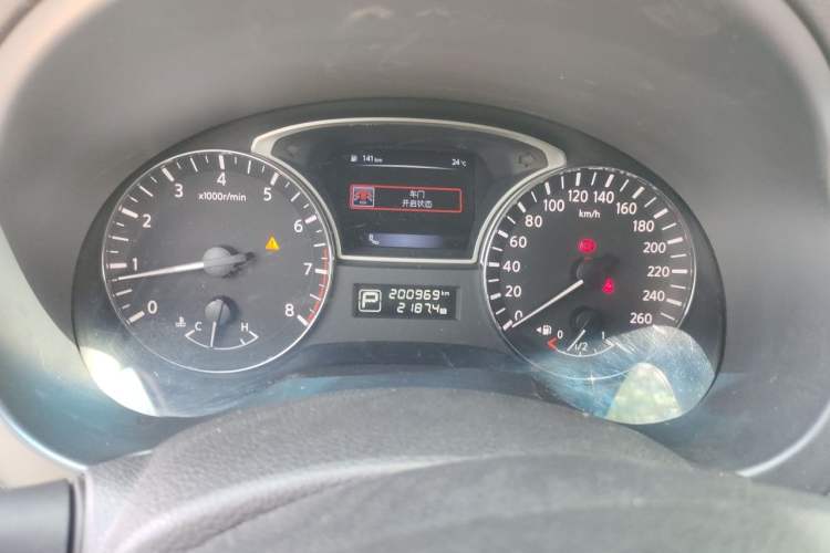 Used Nissan Teana 2016 2.0L XL-Upper Smart Edition Instrument Cluster