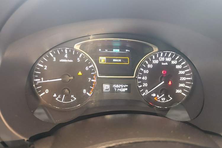 Used Nissan Teana 2016 Revised Version 2.0L XL Comfort Edition Instrument Cluster