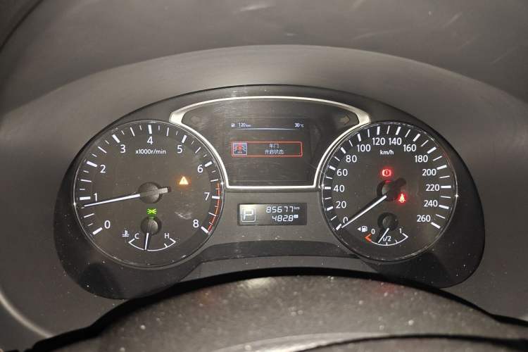 Used Nissan Teana 2016 Revised Version 2.0L XL Comfort Edition Instrument Cluster
