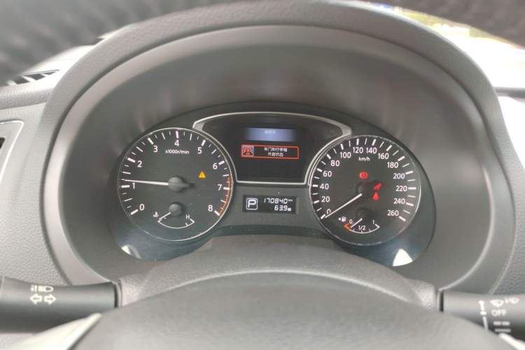 Used Nissan Teana 2016 2.0L XE Fashion Edition Instrument Cluster