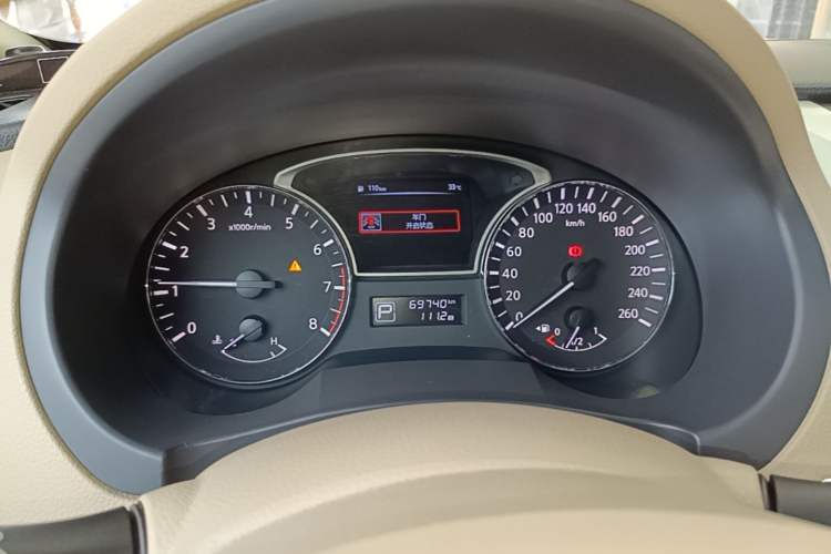 Used Nissan Teana 2016 Revised Version 2.0L XL Comfort Edition Instrument Cluster