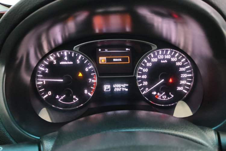 Used Nissan Teana 2016 2.0L XL Comfort Edition Instrument Cluster