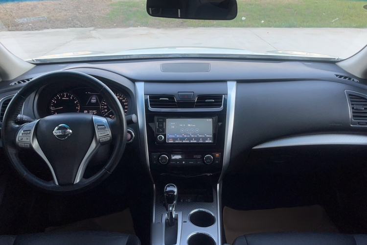 Used Nissan Teana 2016 Revised Version 2.0L XL Comfort Edition Interior 1
