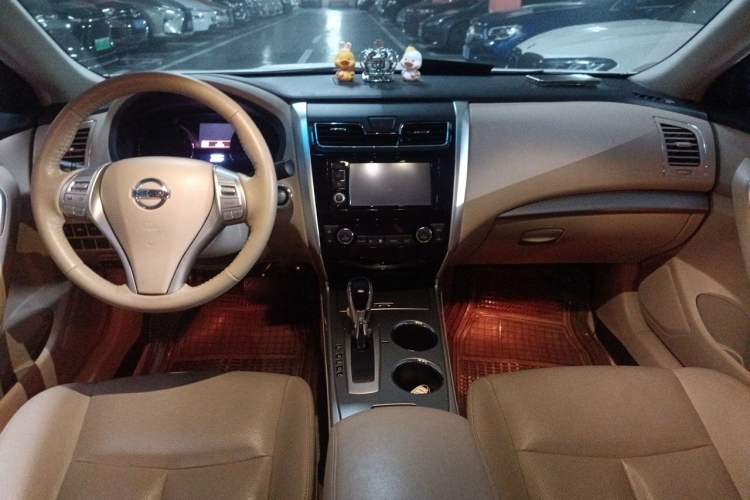 Used Nissan Teana 2016 Revised Version 2.0L XL Comfort Edition Interior 2