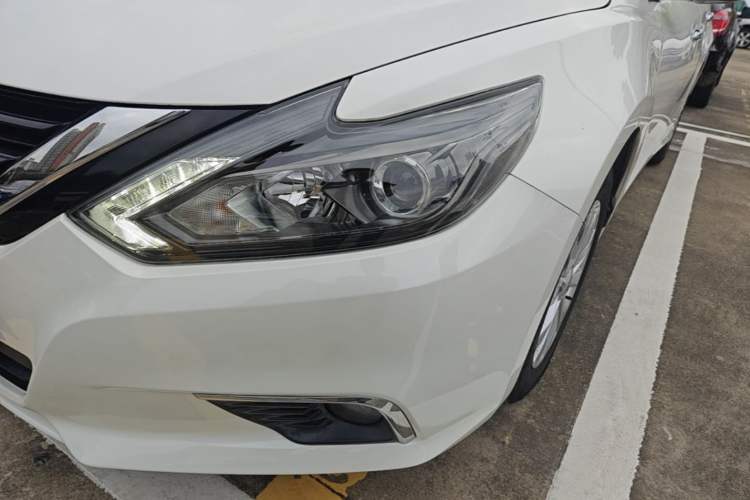 Used Nissan Teana 2016 Revised Version 2.0L XL Comfort Edition Left Front Headlight