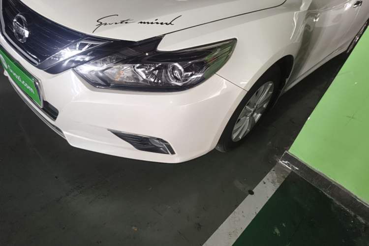 Used Nissan Teana 2016 2.0L XL Comfort Edition Left Front Headlight