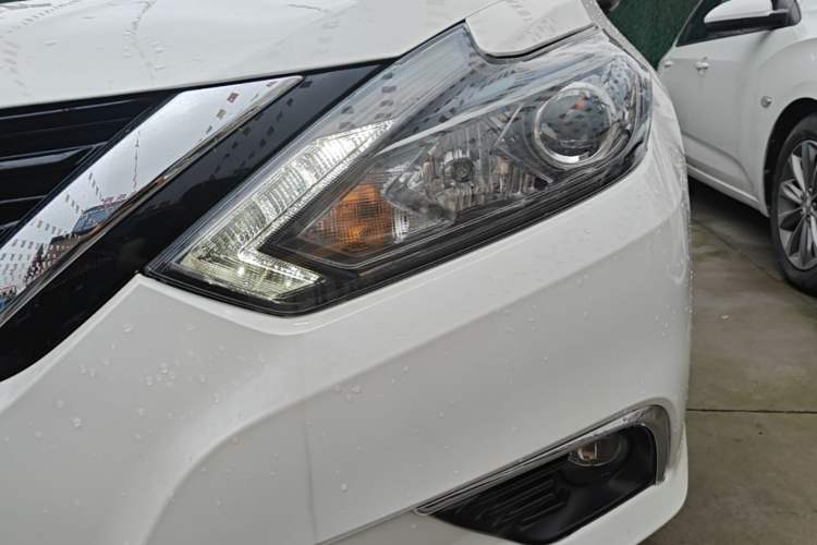 Used Nissan Teana 2016 Revised Version 2.0L XL Comfort Edition Left Front Headlight