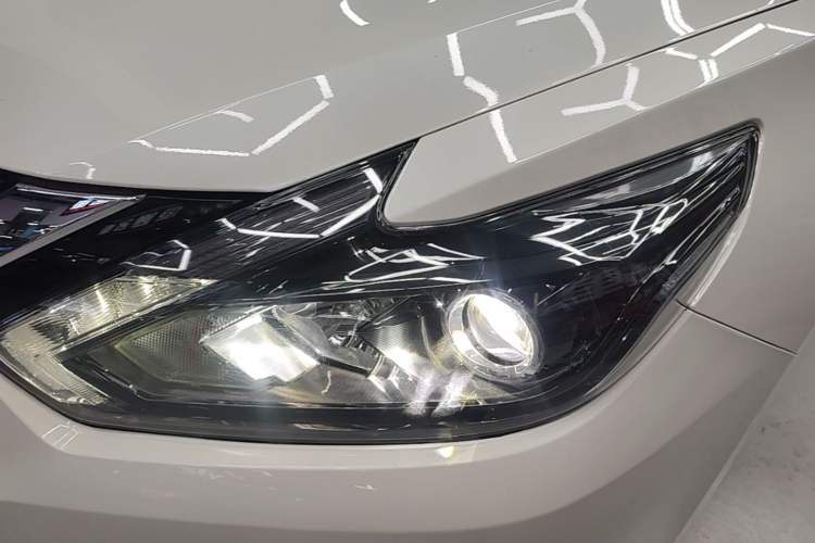 Used Nissan Teana 2016 2.0L XL Comfort Edition Left Front Headlight