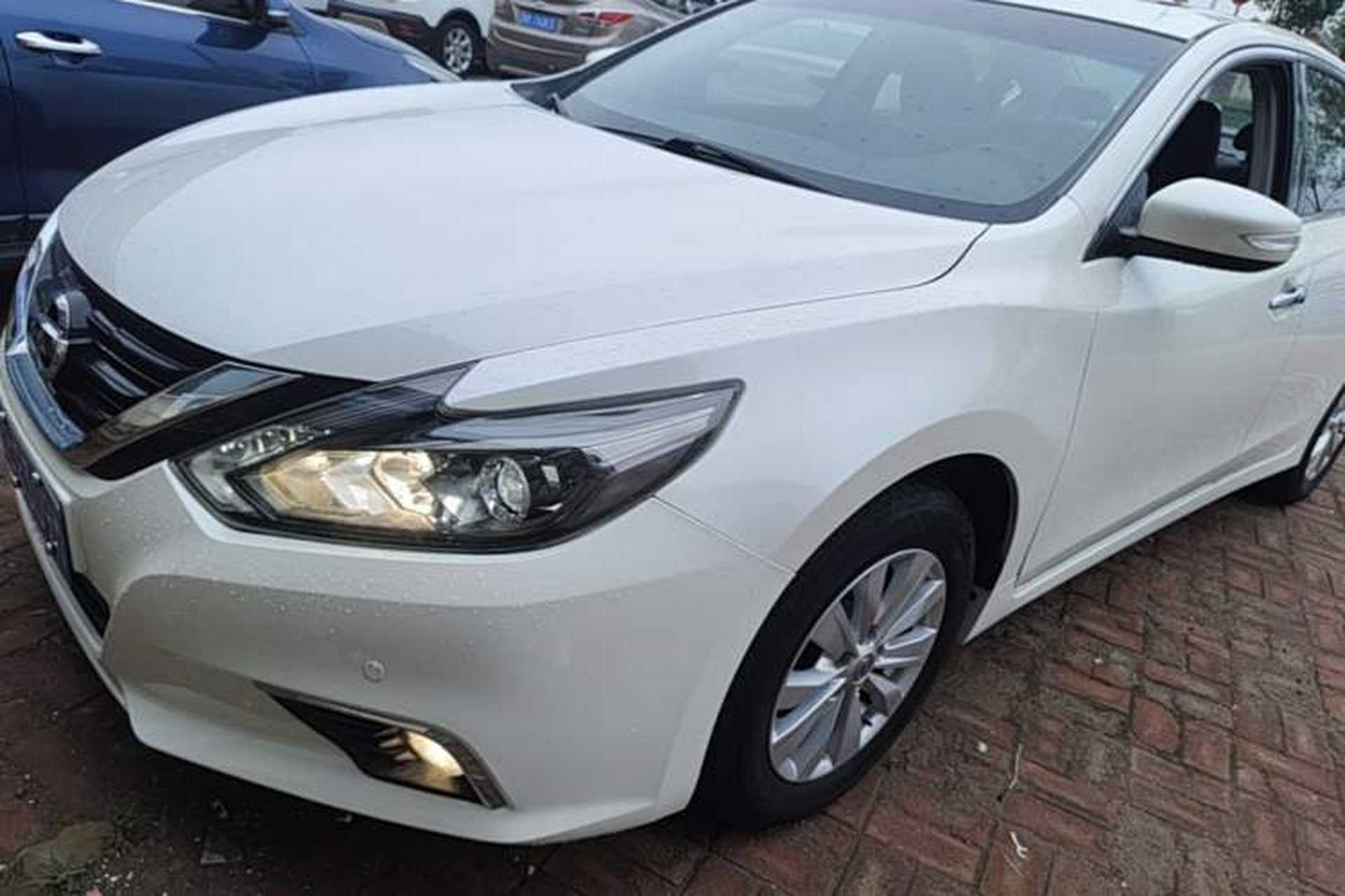 Used Nissan Teana 2016 Revised Version 2.0L XL Comfort Edition Left Front Headlight