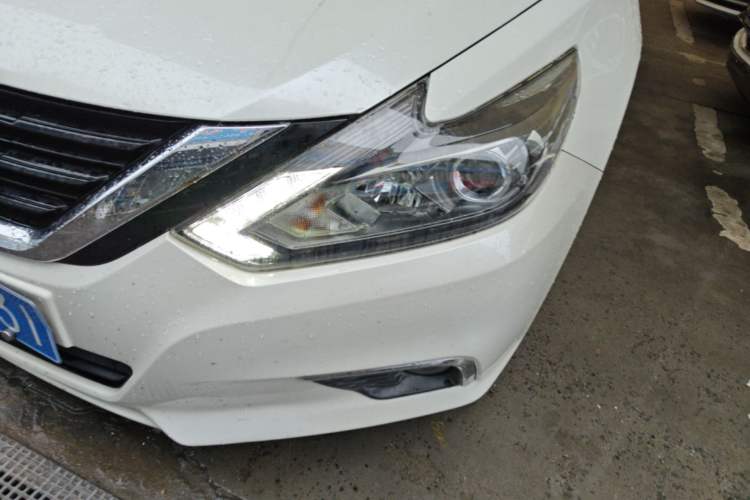 Used Nissan Teana 2016 Revised Version 2.0L XL Comfort Edition Left Front Headlight