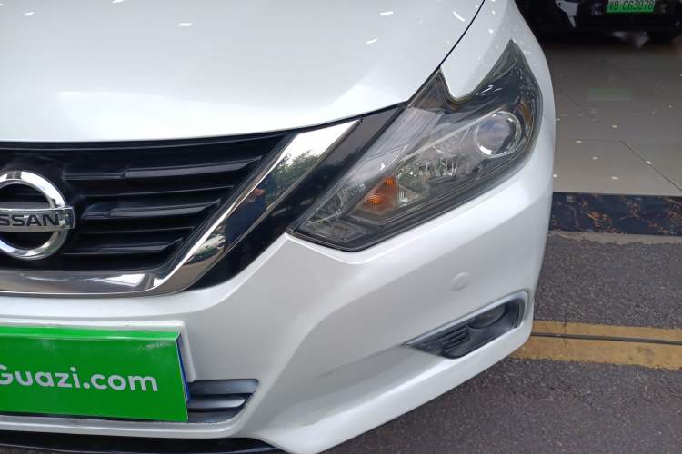 Used Nissan Teana 2016 Revised Version 2.0L XL Comfort Edition Left Front Headlight