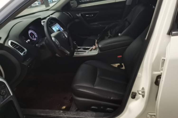 Used Nissan Teana 2016 Revised Version 2.0L XL Comfort Edition Left Front Seat