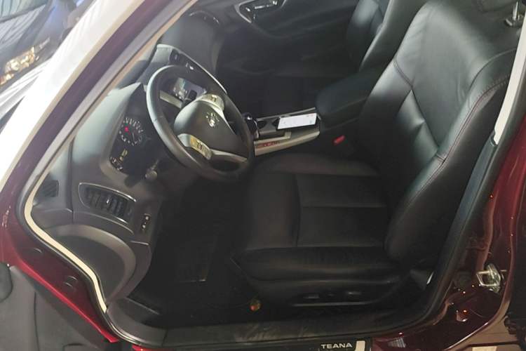 Used Nissan Teana 2016 Revised Version 2.0L XL Comfort Edition Left Front Seat
