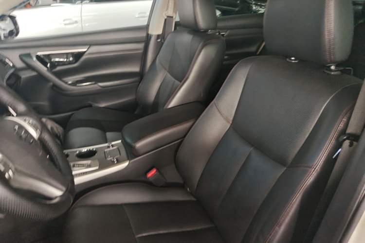 Used Nissan Teana 2016 2.5L XL-UpperNAVI Tech Prestige Edition Left Front Seat