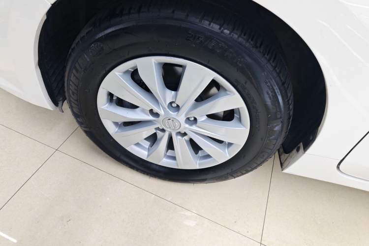 Used Nissan Teana 2016 Revised Version 2.0L XL Comfort Edition Left Front Wheel Hub