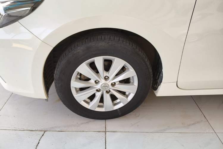 Used Nissan Teana 2016 2.0L XL Comfort Edition Left Front Wheel Hub