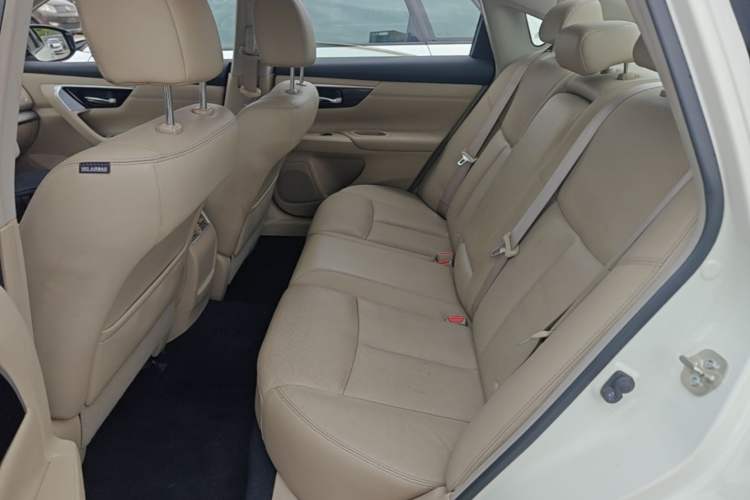 Used Nissan Teana 2016 Revised Version 2.0L XL Comfort Edition Left Rear Seat